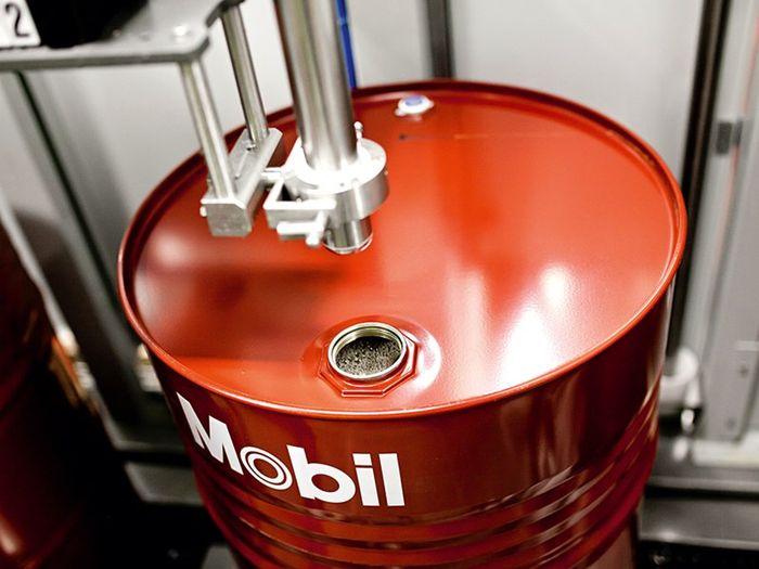 Производство масла ExxonMobil