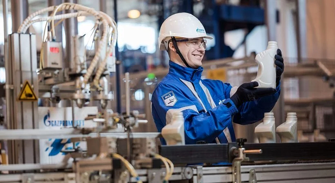 Производство высокотехнологичных масел Газпромнефть-СМ отвечает самым высоким международным стандартам